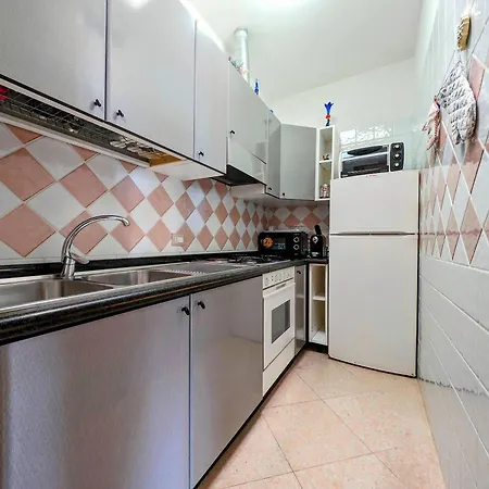 Oikia Vacanze S Cesarea Casa Rosa Su *