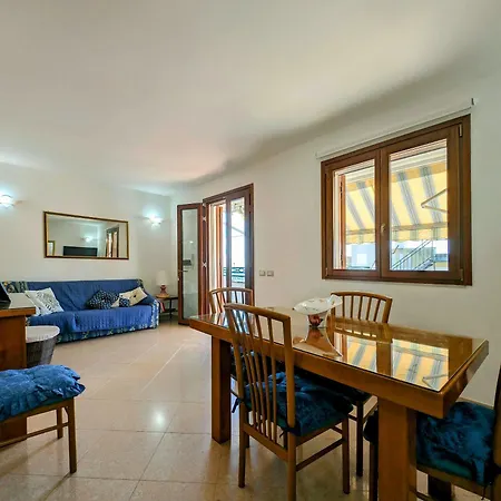 Oikia Vacanze S Cesarea Casa Rosa Su *